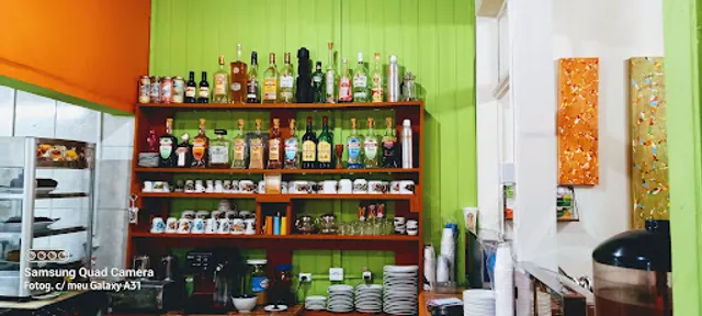 KIKO DE OLIVEIRA ARTE & CAFE