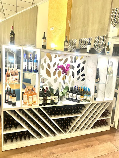 Sabores la marquesa International Restaurant