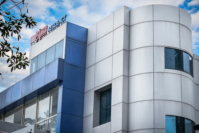 Octave Paris Residency