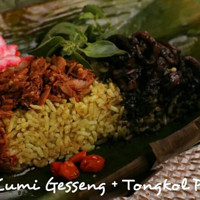 Nasi Bakar Situbondo & Surabi Bandung