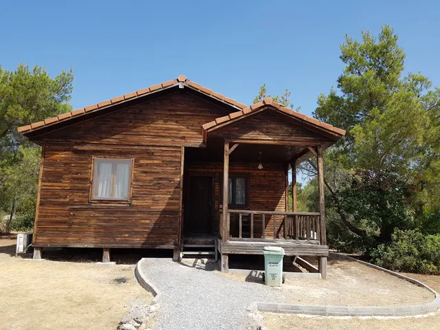 The Pine View Hotel Restaurant & Bungalows