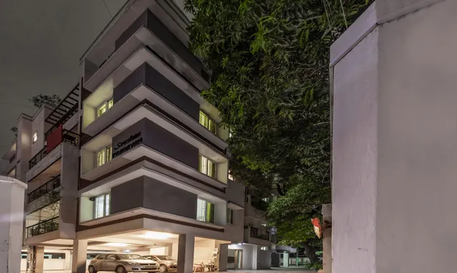 Green Tree Service Apartment - Hotel in Parthasarathi Puram