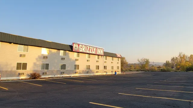 Grizzly Inn