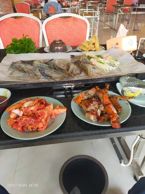 K2 SEAFOOD BUFFET RASTAURANT