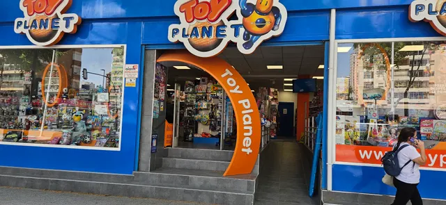 Toy Planet