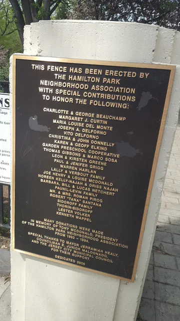 Hamilton Park Neighborhood Association Farmers' Market