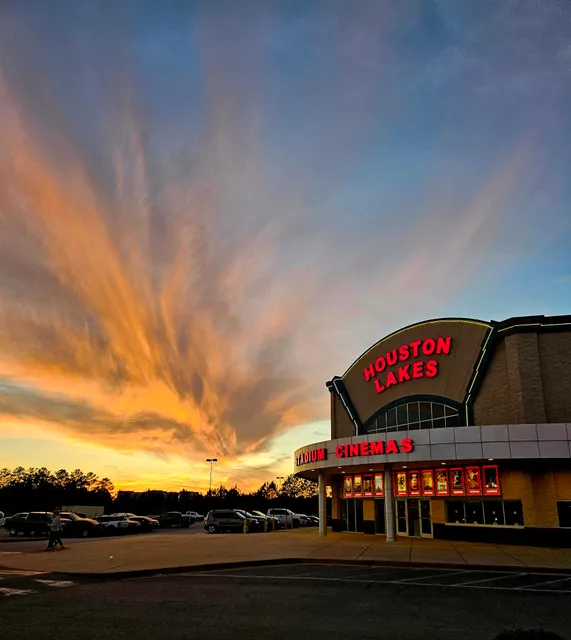 Houston Lakes Cinemas