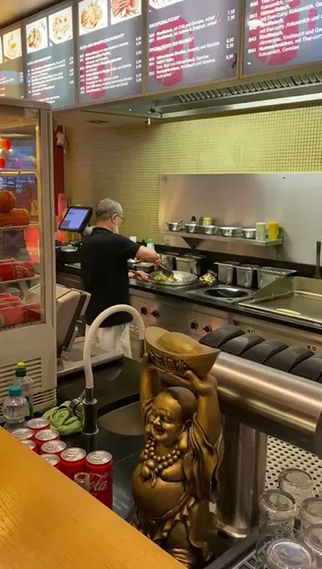 Haiky Asian Cuisine im Erdgeschoss City Point Kassel