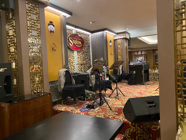 Restaurant & Cafe Diamond