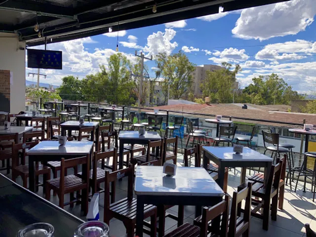 Santas Alitas Oblatos