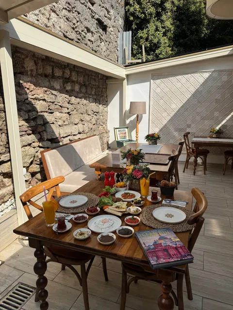 Blu Ma'Cel Breakfast