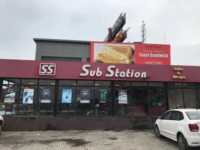 Sugar 'N Spice Restaurant