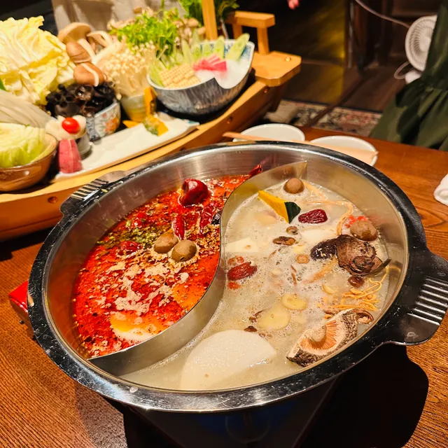 古民家火鍋 ひなべねこ 日本橋店