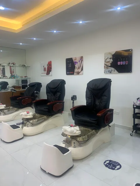 Laperla beauty salon