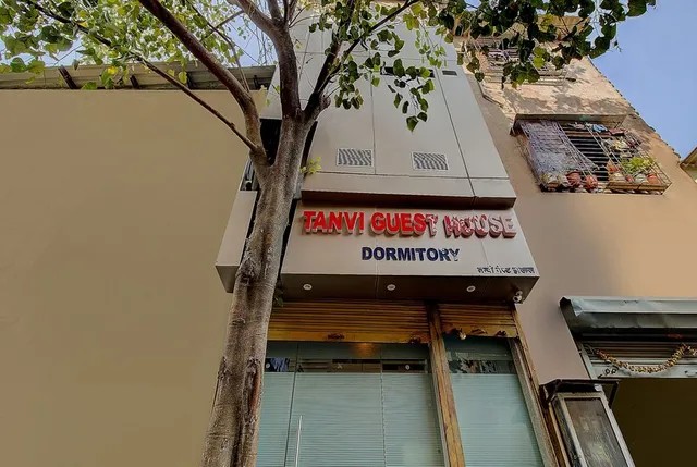 Tanvi Guest House