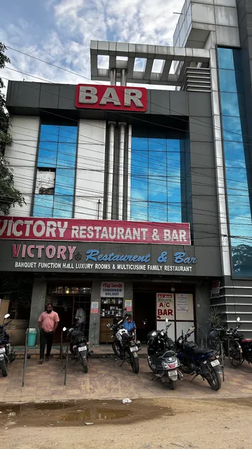Victory Restaurant & Bar