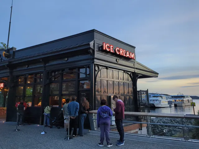 Molly Moon's Homemade Ice Cream Waterfront