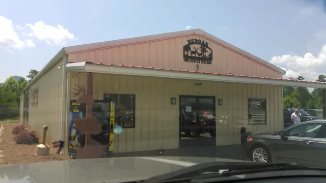 Red Oak Outfitters Guns & Archery