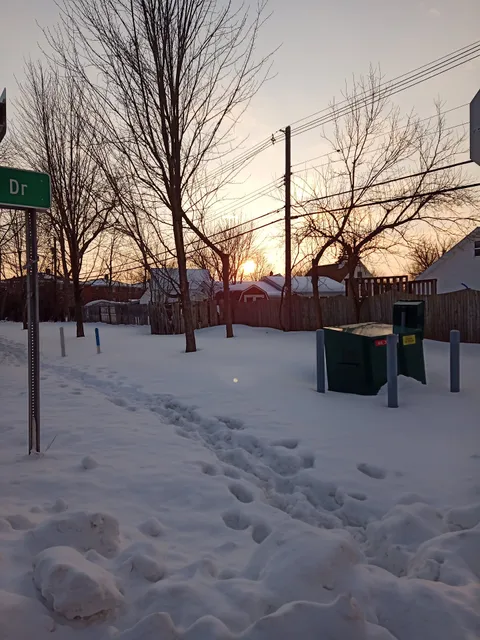 Grover Cleveland Plaza