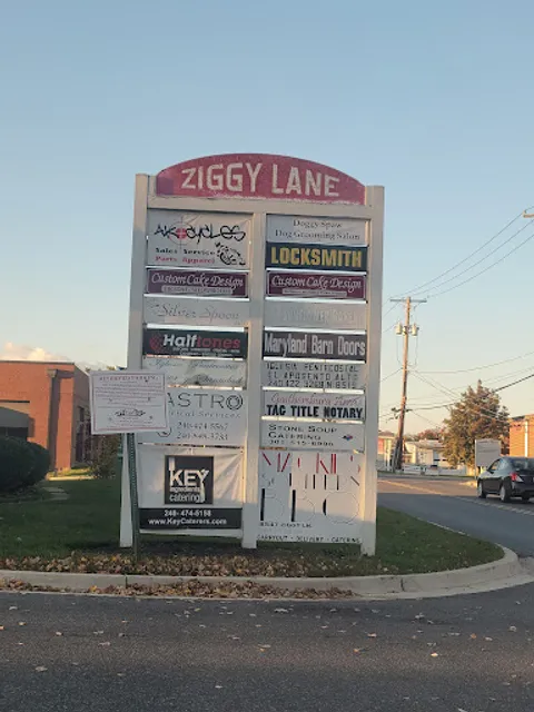 Mackie's Barbecue - Takeout