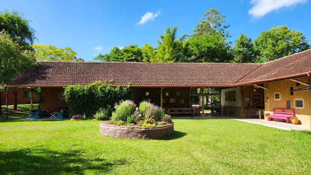 Sítio Pé na Terra | Retiros, Eventos e Hospedagens