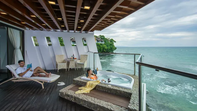 Dakak Park and Beach Resort