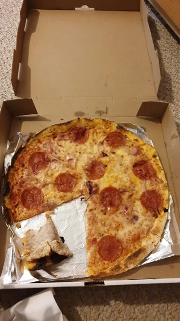 J&B's Wood Fired Pizza