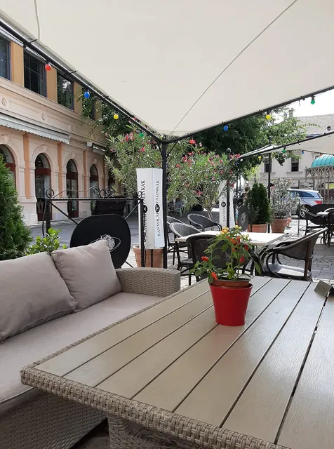 Pampalini Pizzéria és Étterem