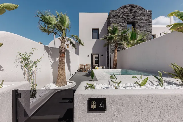 Aja Retreat Luxury Suites