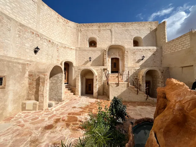 Berbers Hotel - ⴰⵙⴻⵏⵙⵓ ⴰⵎⴰⵣⵉⵖ