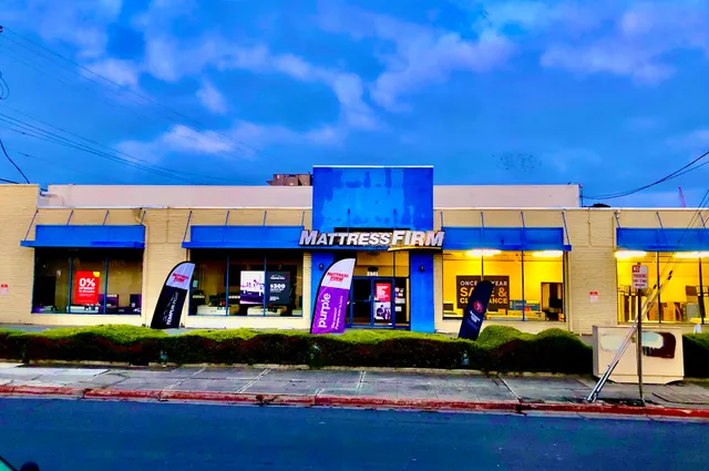 Mattress Firm Redwood City