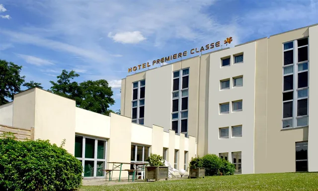 hotelF1 Igny Massy TGV Rénové