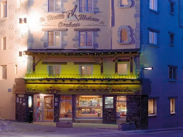 Logis Hôtel Rest. Chez Planes