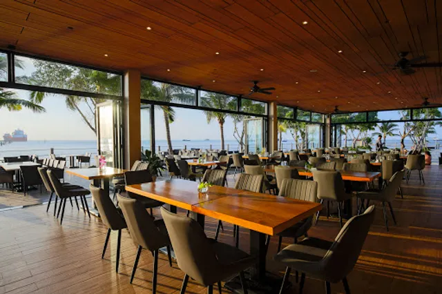 Nhà Hàng Ocean Bay Vũng Tàu