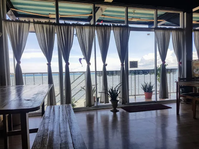 Ai's Beach Resort & Restaurant