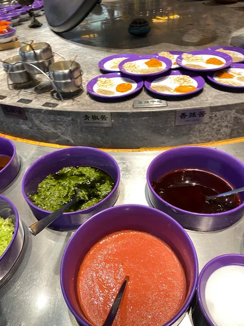 Chongqing Gaolaojiu Hotpot (Jinqiao Branch)