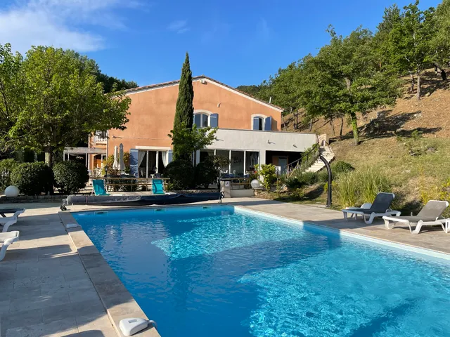 Logis Hôtel le Mas d'Hélène