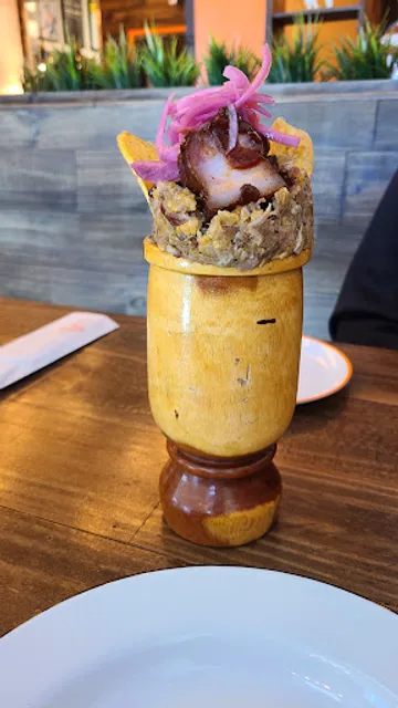 Harry's Smoke & Dough