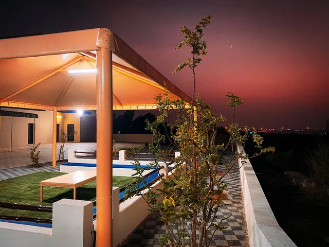 Desert Dune Farmhouse by Seven Elements