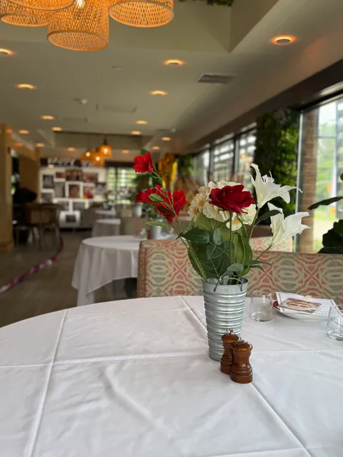 BellaRosa Free Style Italian Restaurant