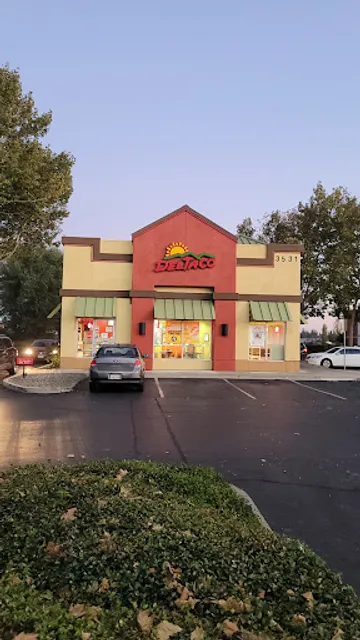 Del Taco