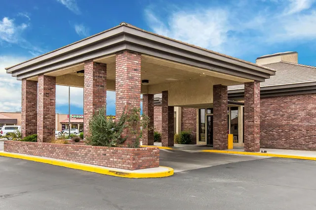 Comfort Inn & Suites Near Fallon Naval Air Station