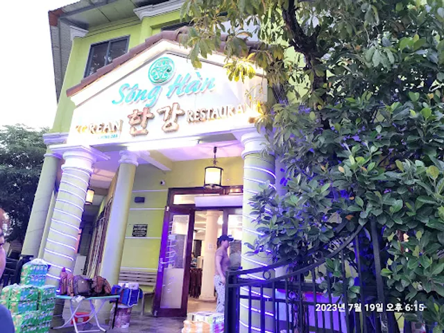 Nhà Hàng Sông Hàn
