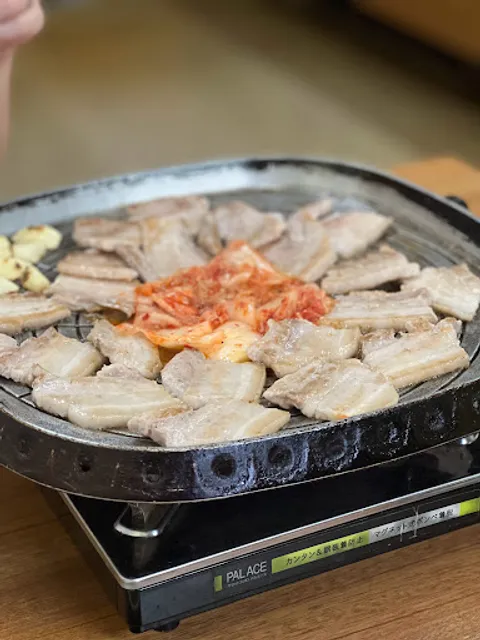 韓国焼肉家庭料理金海食堂