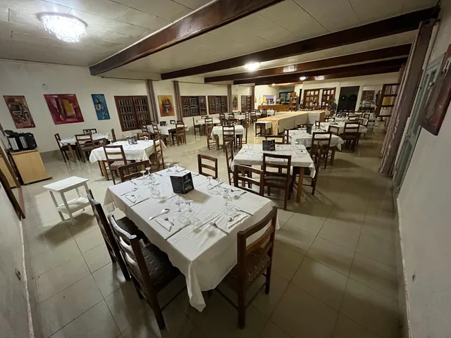 La Plazza Restaurant