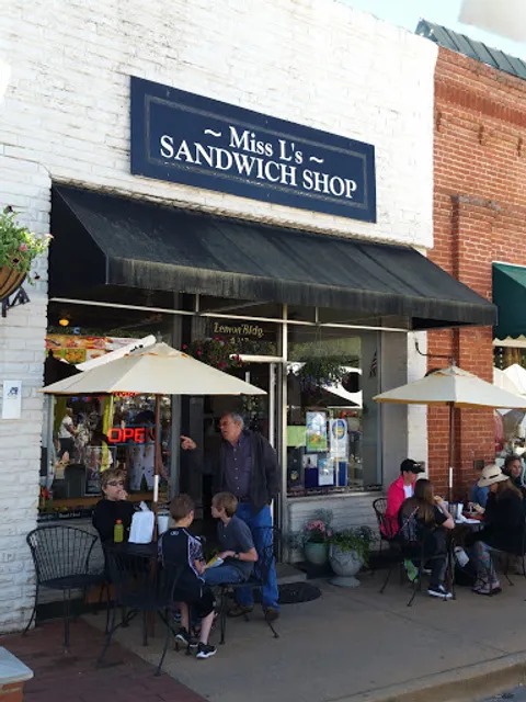 Miss L's Sandwich Shop