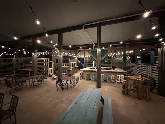 The Camphouse - Diamondhead, MS