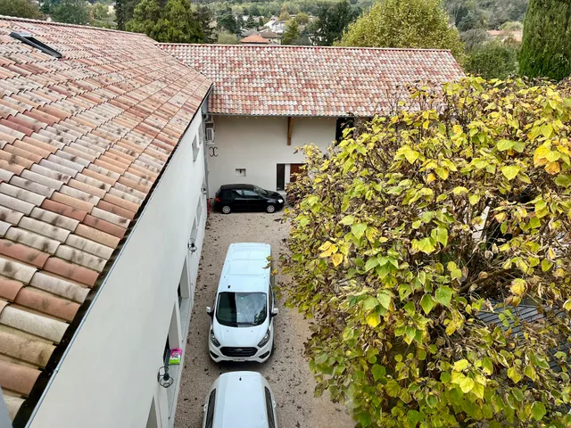 Villa Dufresne: location chambres d'hôtes tout confort avec piscine couverte proche Lyon, Ain