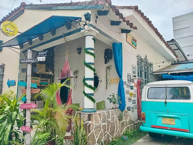 The Pelican Larry Hostel