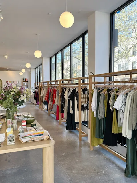 LEIF — Home & Woman